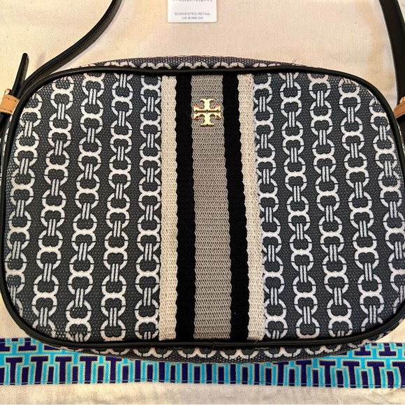 Tory Burch Gemini link crossbody - Picture 6 of 9